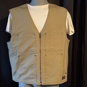 Duluth Trading Co Men's Khaki Utility Vest